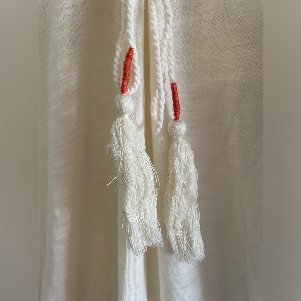 Long sleeve top gathered waist. - Picture 5 of 5